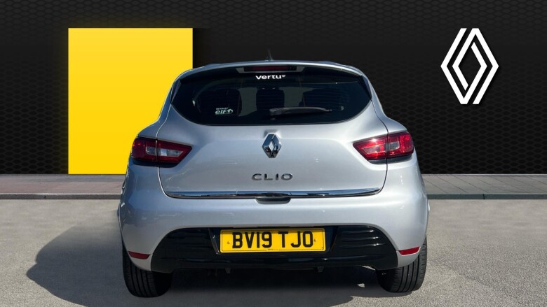 Renault Clio 0.9 TCE 75 Play 5dr Petrol Hatchback
